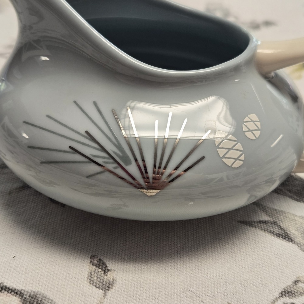 Franciscan China Silver Pine Gravy Boat —EXCELLENT - Picture 2 of 8